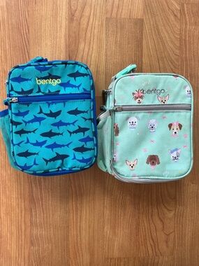 Two Bentgo insulated lunch bags